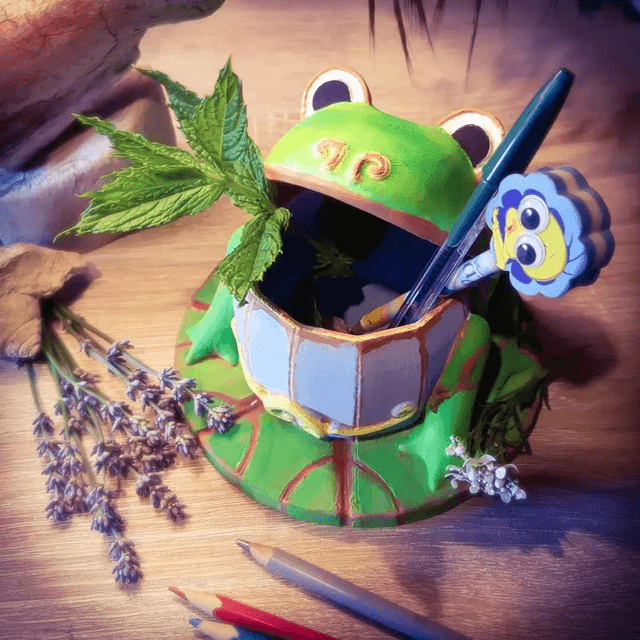 Froggy Bucket 